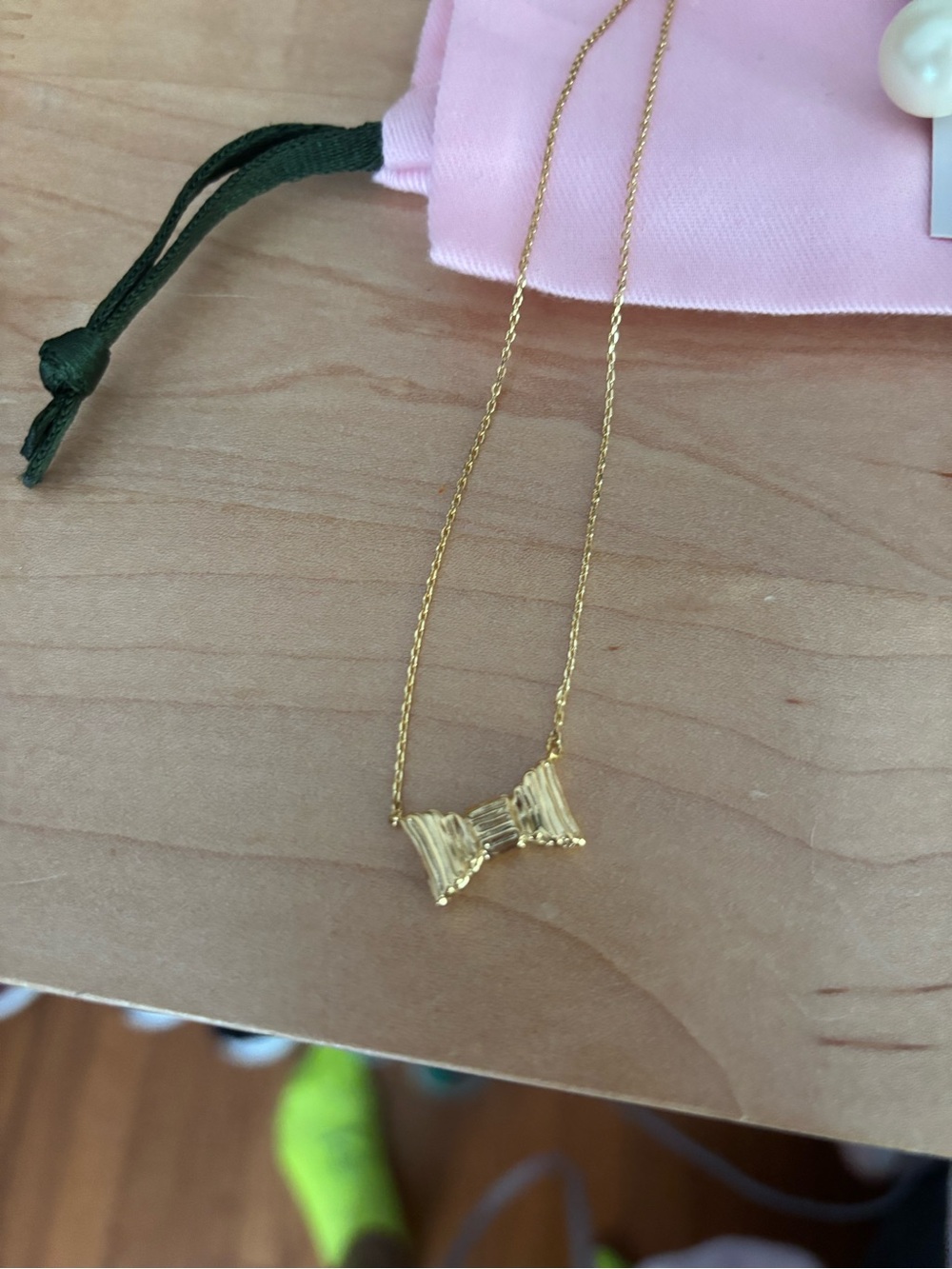 kate spade Gold Bow Pendant Necklace and earrings